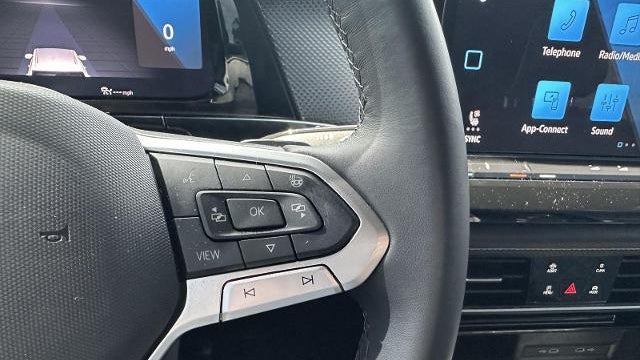 2025 Volkswagen Atlas Cross Sport SEL Premium R-Line 4Motion