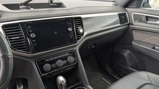 2021 Volkswagen Atlas Cross Sport V6 SEL Premium R-Line 4Motion