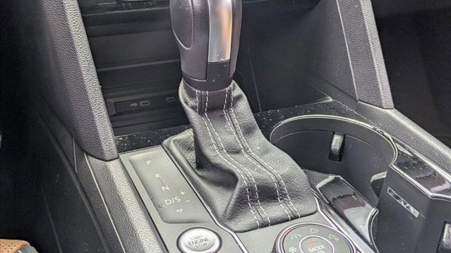 2023 Volkswagen Atlas Cross Sport V6 SEL Premium R-Line 4Motion