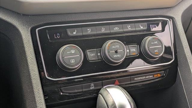 2023 Volkswagen Atlas Cross Sport V6 SEL Premium R-Line 4Motion