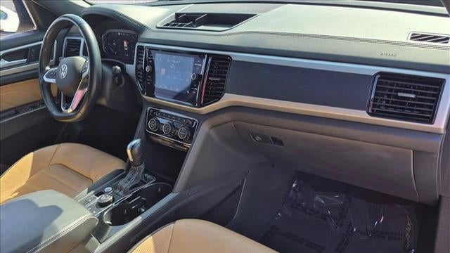 2023 Volkswagen Atlas Cross Sport V6 SEL Premium R-Line 4Motion