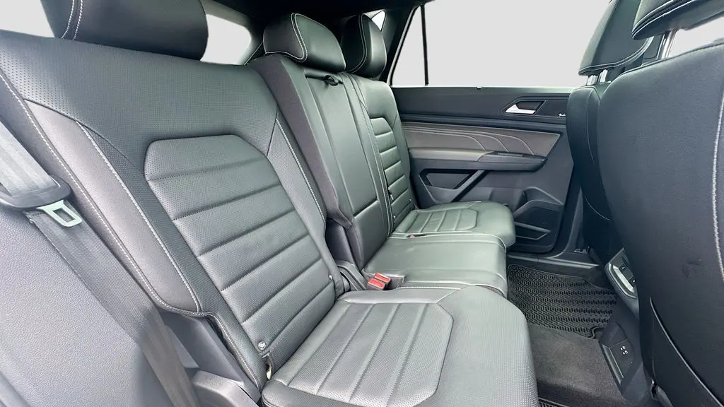 2023 Volkswagen Atlas Cross Sport V6 SEL Premium R-Line 4Motion