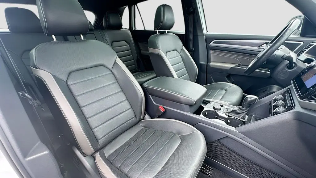 2023 Volkswagen Atlas Cross Sport V6 SEL Premium R-Line 4Motion