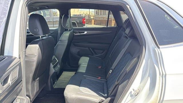 2024 Volkswagen Atlas Cross Sport SEL Premium R-Line 4Motion