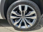 2023 Atlas Cross Sport Thumbnail 6