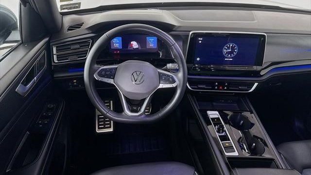 2024 Volkswagen Atlas Cross Sport SEL Premium R-Line 4Motion