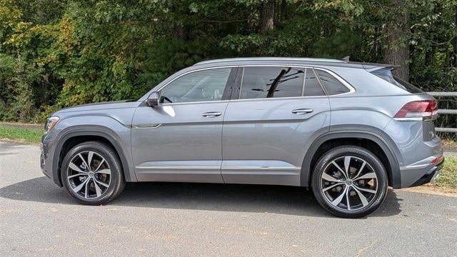 2025 Volkswagen Atlas Cross Sport SEL Premium R-Line 4Motion