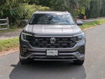 2025 Atlas Cross Sport Thumbnail 2