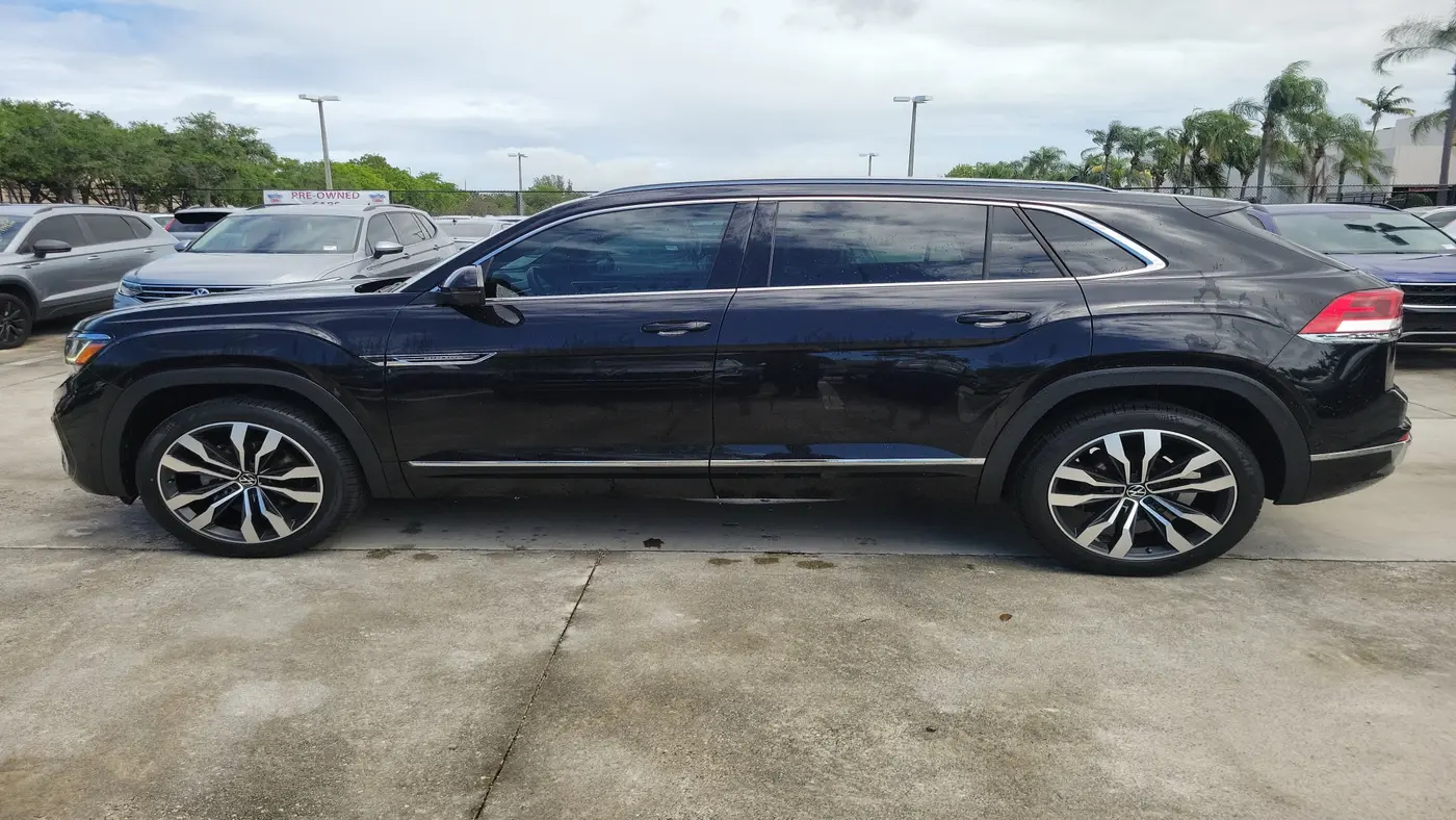 2022 Volkswagen Atlas Cross Sport V6 SEL Premium R-Line 4Motion