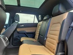 2022 Atlas Cross Sport Thumbnail 3