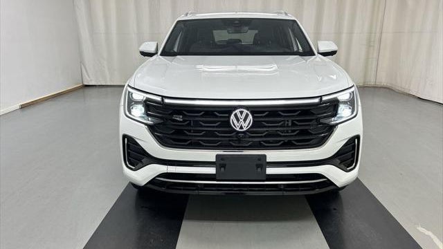 2024 Volkswagen Atlas Cross Sport SEL Premium R-Line 4Motion