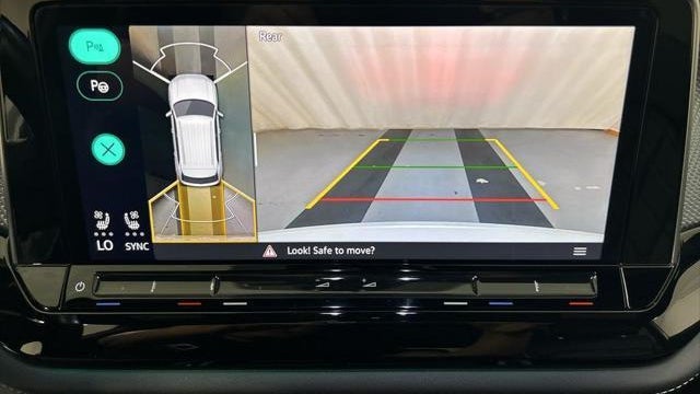 2024 Volkswagen Atlas Cross Sport SEL Premium R-Line 4Motion
