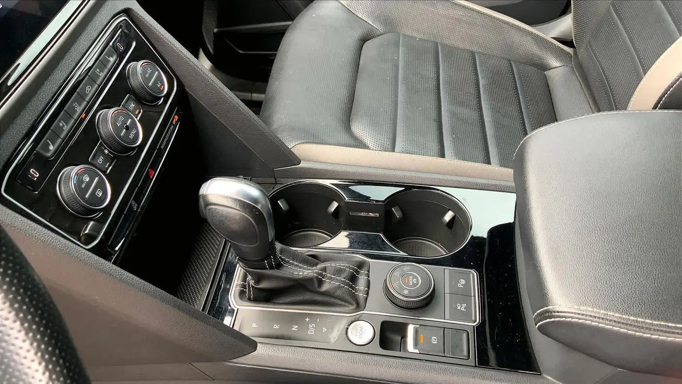 2021 Volkswagen Atlas Cross Sport V6 SEL Premium R-Line 4Motion