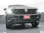 2025 Atlas Cross Sport Thumbnail 34