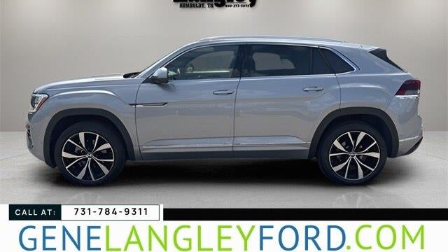 Preowned 2024 Volkswagen Atlas Cross Sport SEL Premium R-Line 4Motion for Sale