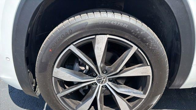 2024 Volkswagen Atlas Cross Sport SEL Premium R-Line 4Motion