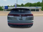 2025 Atlas Cross Sport Thumbnail 4