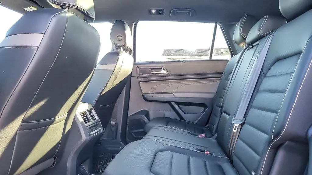 2023 Volkswagen Atlas Cross Sport V6 SEL Premium R-Line 4Motion