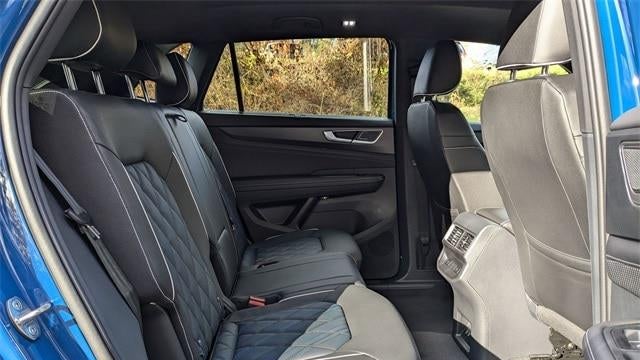 2025 Volkswagen Atlas Cross Sport SEL Premium R-Line 4Motion