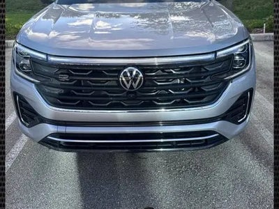 2025 Volkswagen Atlas Cross Sport AWD SEL Premium R-LINE 4motion 4DR SUV