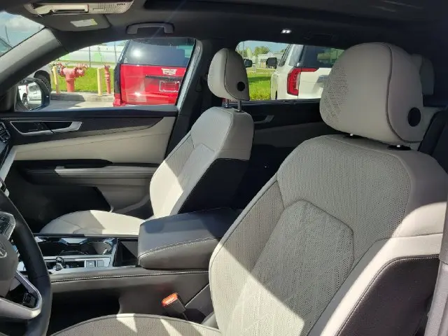 2025 Volkswagen Atlas - $36,990