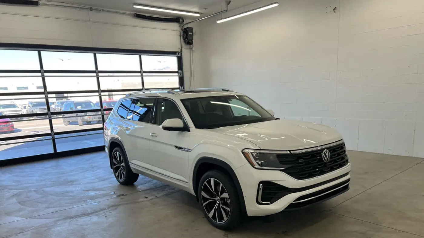 2026 Volkswagen Atlas SEL Premium R-Line 4Motion