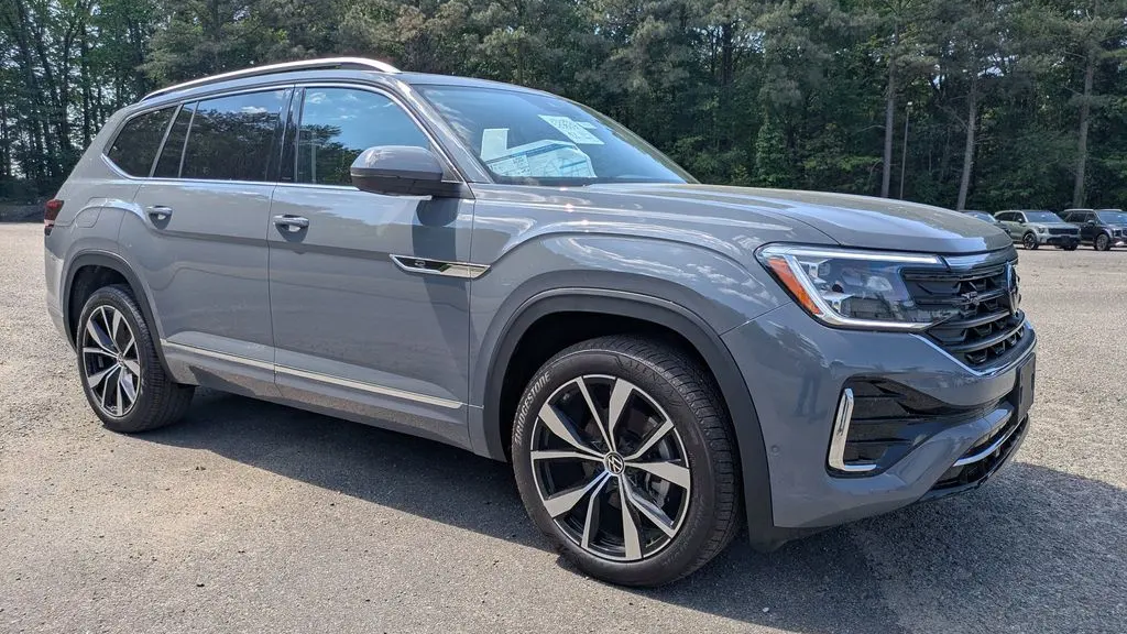 2026 Volkswagen Atlas SEL Premium R-Line 4Motion