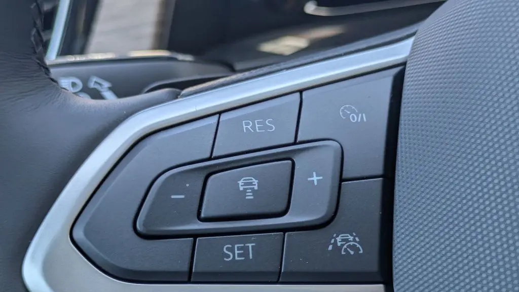 2026 Volkswagen Atlas SEL Premium R-Line 4Motion