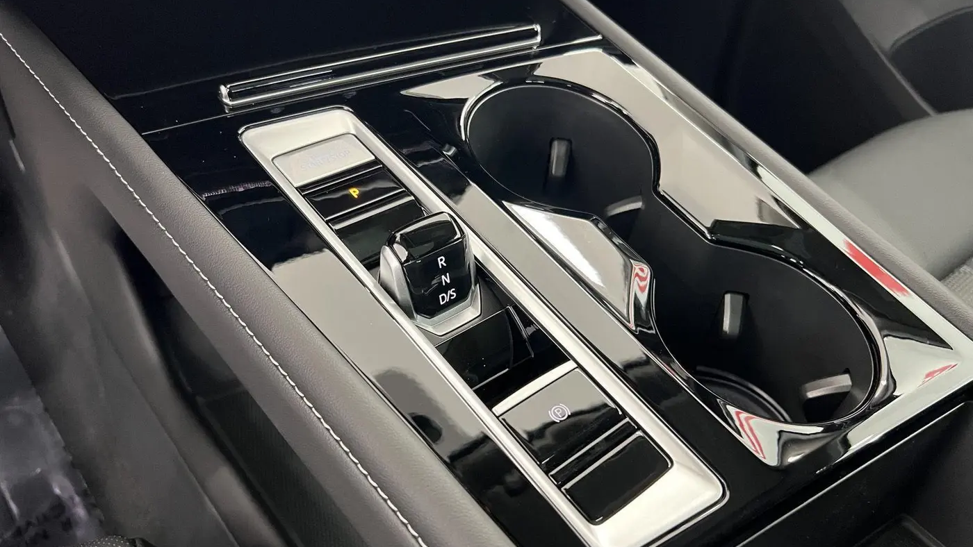 2026 Volkswagen Atlas SEL Premium R-Line 4Motion