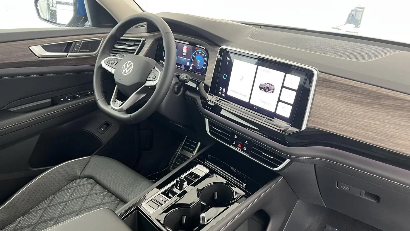 2026 Volkswagen Atlas SEL Premium R-Line 4Motion