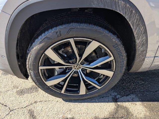 2026 Volkswagen Atlas - $49,000