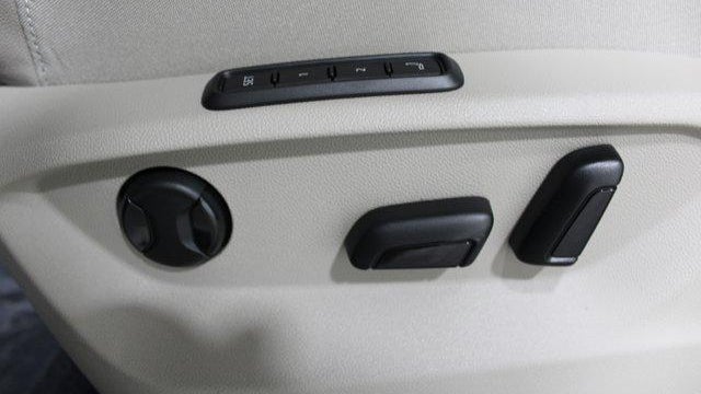 2026 Volkswagen Atlas SEL Premium R-Line 4Motion