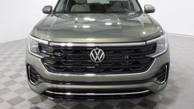 2026 Volkswagen Atlas SEL Premium R-Line 4Motion