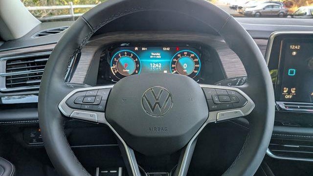 2026 Volkswagen Atlas SEL Premium R-Line 4Motion