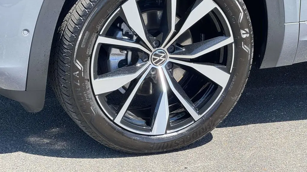 2026 Volkswagen Atlas SEL Premium R-Line 4Motion