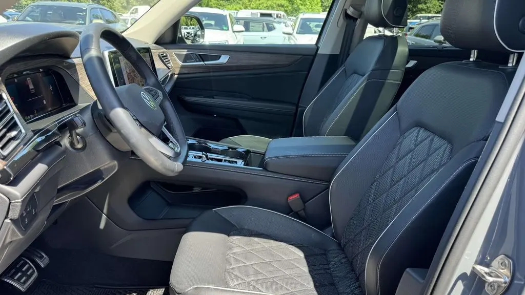 2026 Volkswagen Atlas SEL Premium R-Line 4Motion