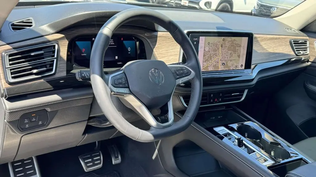 2026 Volkswagen Atlas SEL Premium R-Line 4Motion