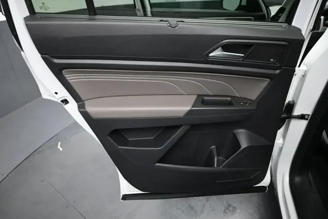 2023 Volkswagen Atlas - $29,650