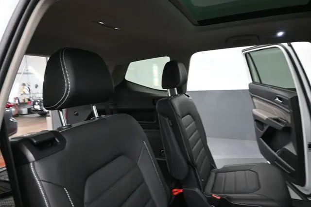 2023 Volkswagen Atlas - $29,650