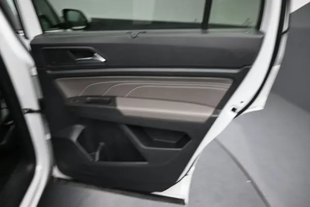 2023 Volkswagen Atlas - $29,650