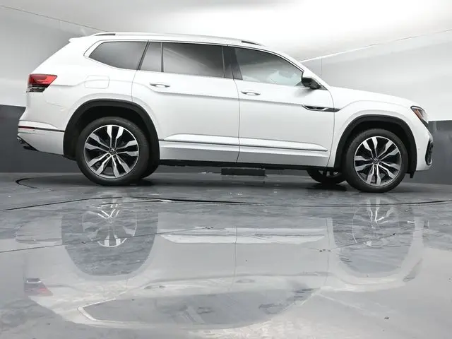 2023 Volkswagen Atlas - $29,650