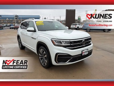 Photo of a 2023 Volkswagen Atlas AWD V6 SEL Premium R-LINE 4motion 4DR SUV for sale