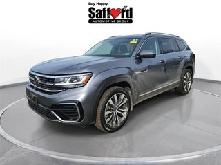 2023 Volkswagen Atlas with Platinum Gray Metallic Exterior