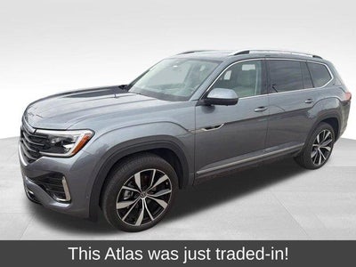Photo of a 2024 Volkswagen Atlas AWD SEL Premium R-LINE 4motion 4DR SUV for sale