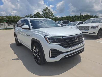 Photo of a 2024 Volkswagen Atlas AWD SEL Premium R-LINE 4motion 4DR SUV for sale