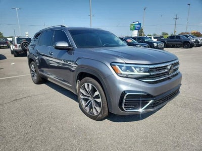 Photo of a 2022 Volkswagen Atlas AWD V6 SEL Premium R-LINE 4motion 4DR SUV for sale