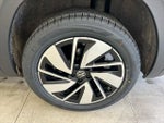 2025 Atlas Thumbnail 10