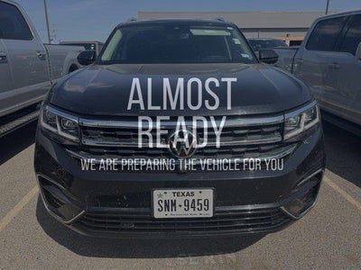 Photo of a 2023 Volkswagen Atlas AWD V6 SEL Premium R-LINE 4motion 4DR SUV for sale