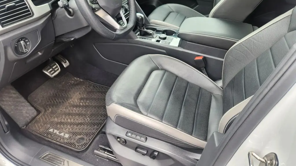 2023 Volkswagen Atlas V6 SEL Premium R-Line 4Motion