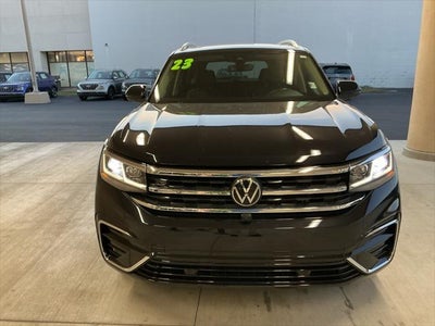 Photo of a 2023 Volkswagen Atlas AWD V6 SEL Premium R-LINE 4motion 4DR SUV for sale